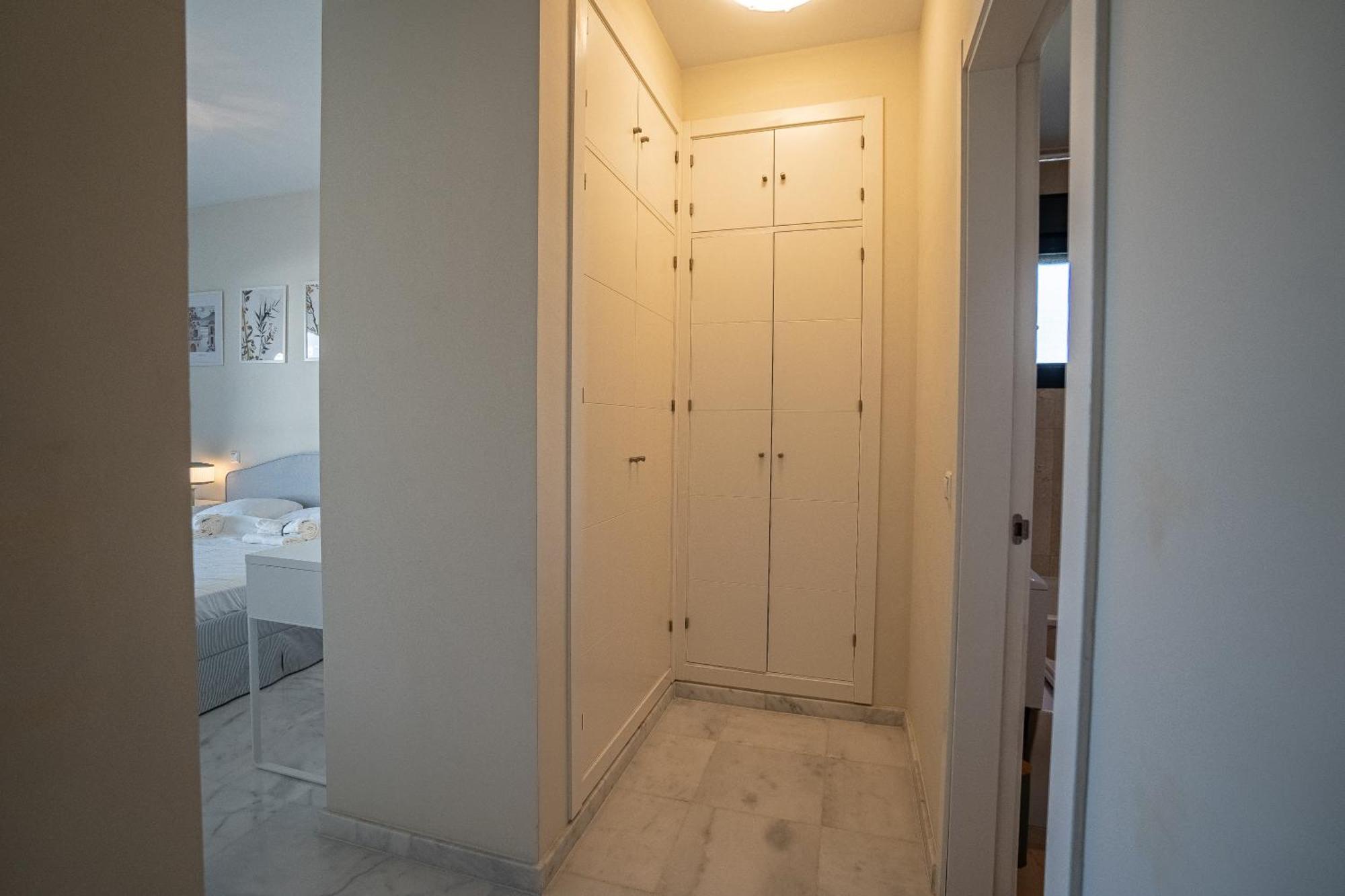 Hello Cosmo Apartment Estepona Ngoại thất bức ảnh