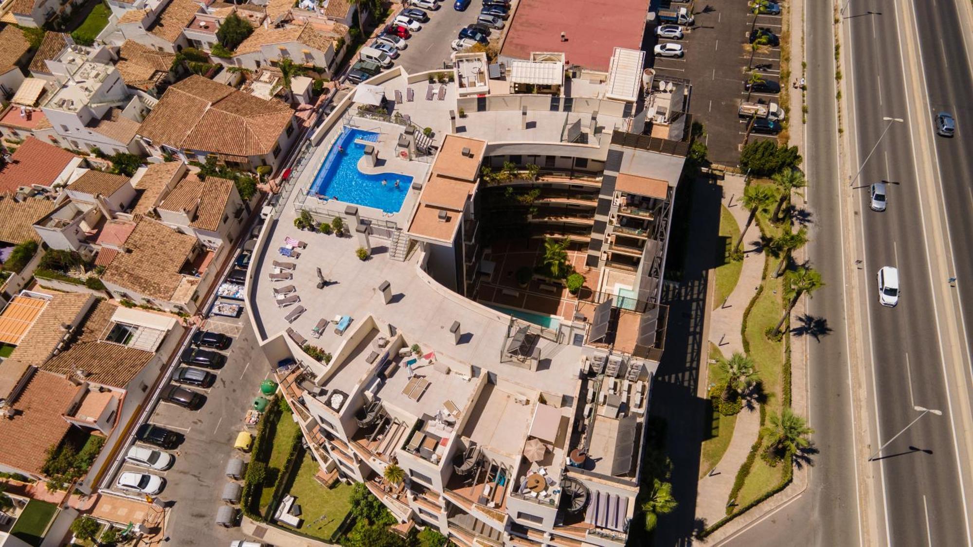 Hello Cosmo Apartment Estepona Ngoại thất bức ảnh
